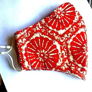 COPY - 100/100 Cotton face mask with 4 layers of protection.